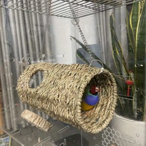 Cozy Woven Grass Bird Nest - All-Season Hideaway & Sunshade Hammock for Small to Medium Parrots and Cockatiels